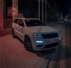 جيب جراند شيروكي